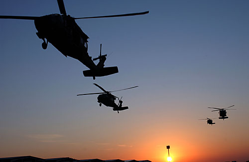 [Image: black-hawk-helicopters-iraq.jpg]