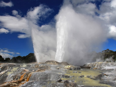 Dormant Ore. Volcano Could Generate Energy
