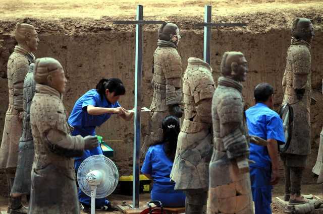Archaeologists unveil 120 new 2,000 year-old Terracotta Warriors